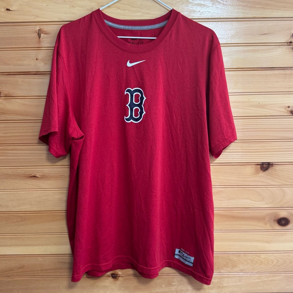 Nike MLB Boston Red Sox’s Dri-Fit Red Short Sleeve Men's Tee Large